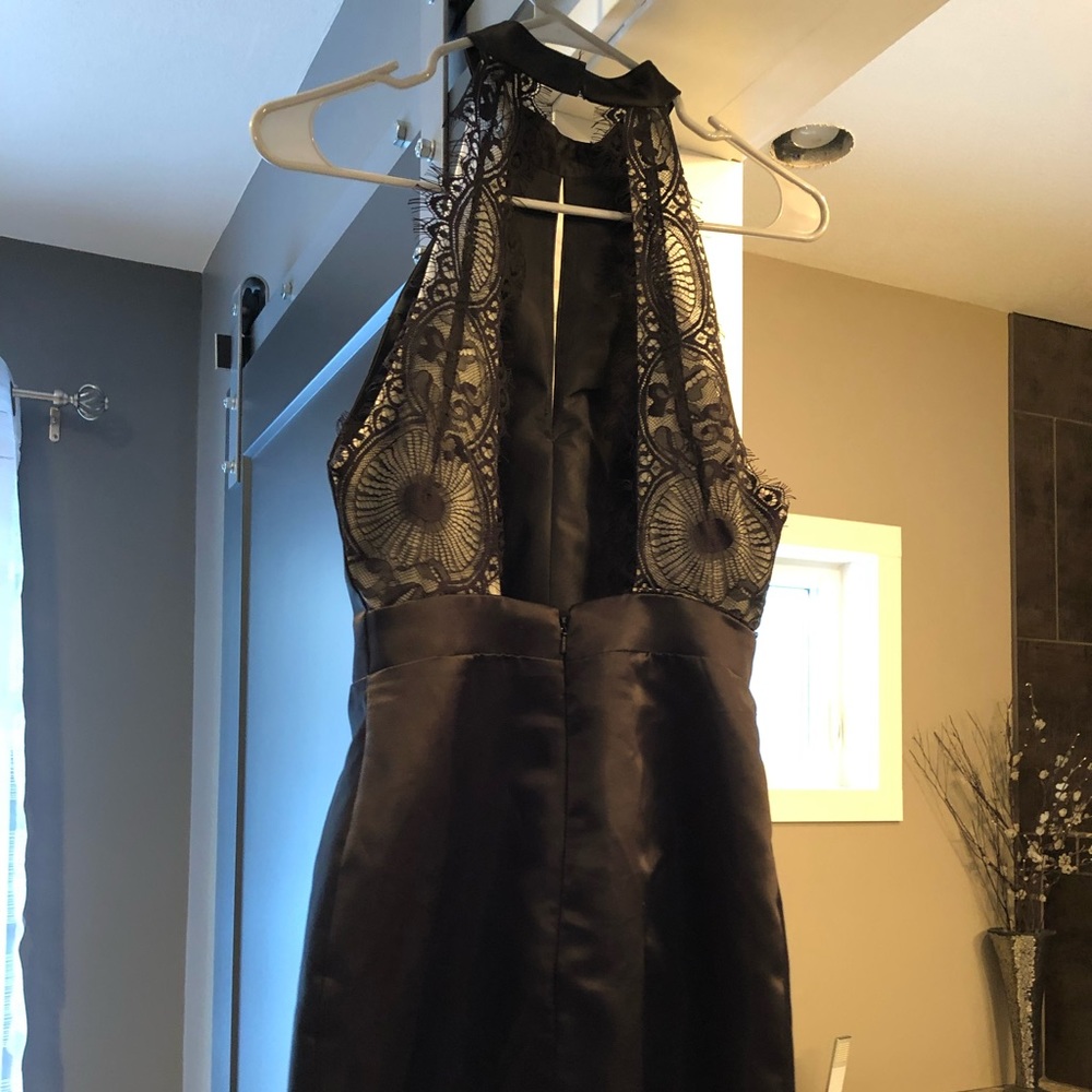 Dress - Picture 2 of 4